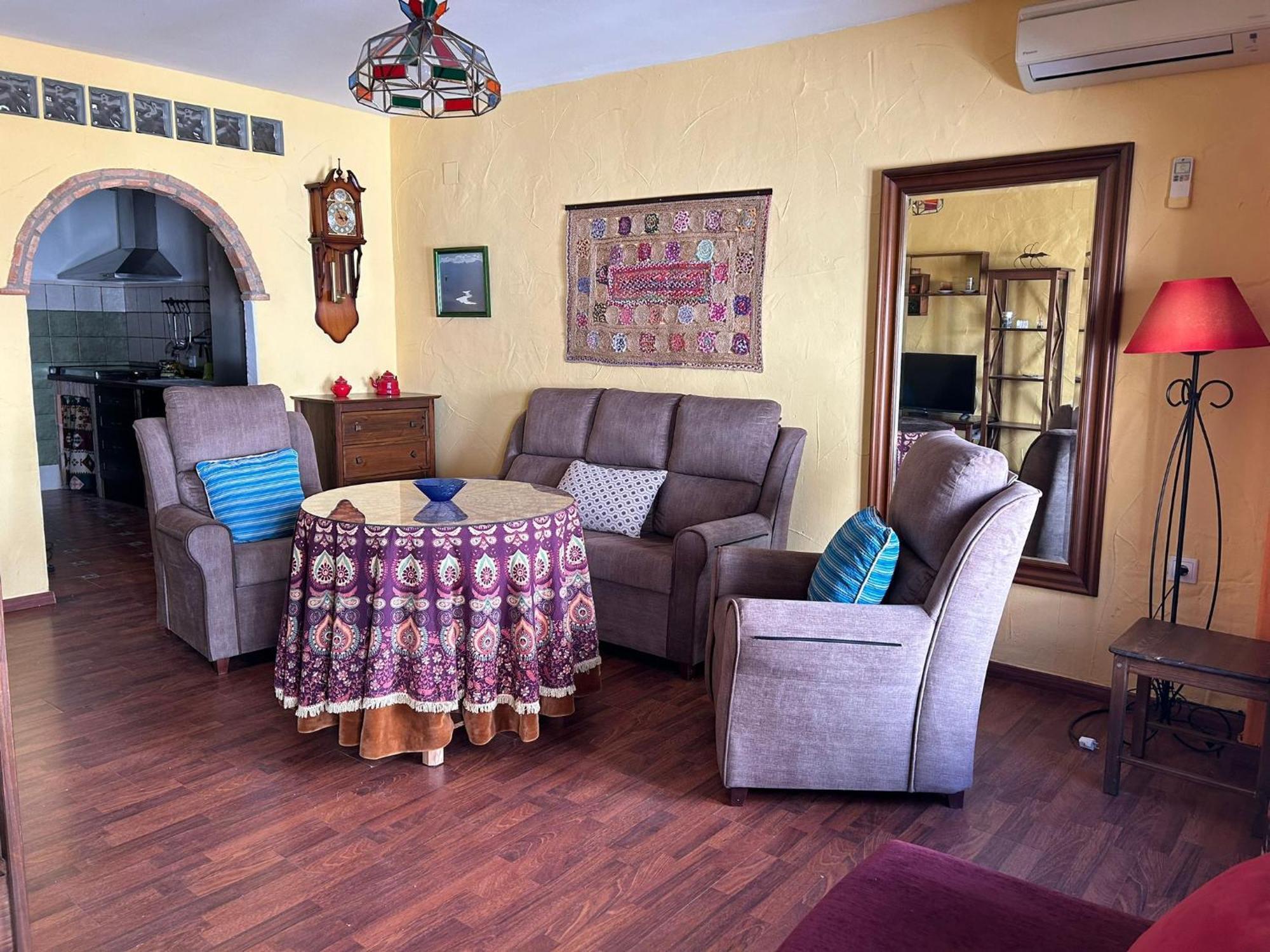 Apartamento La Huella Del Cuero Siles Exterior foto